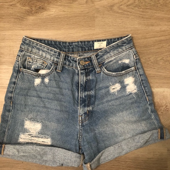 Bridge by Glide mom shorts, 100% cotton, size 26, distressed! Gently used. - Picture 1 of 4